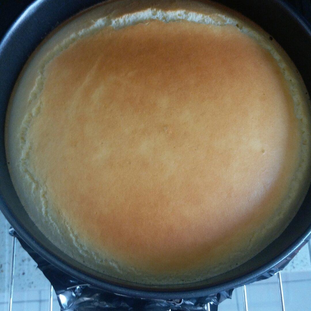 8寸轻乳酪蛋糕