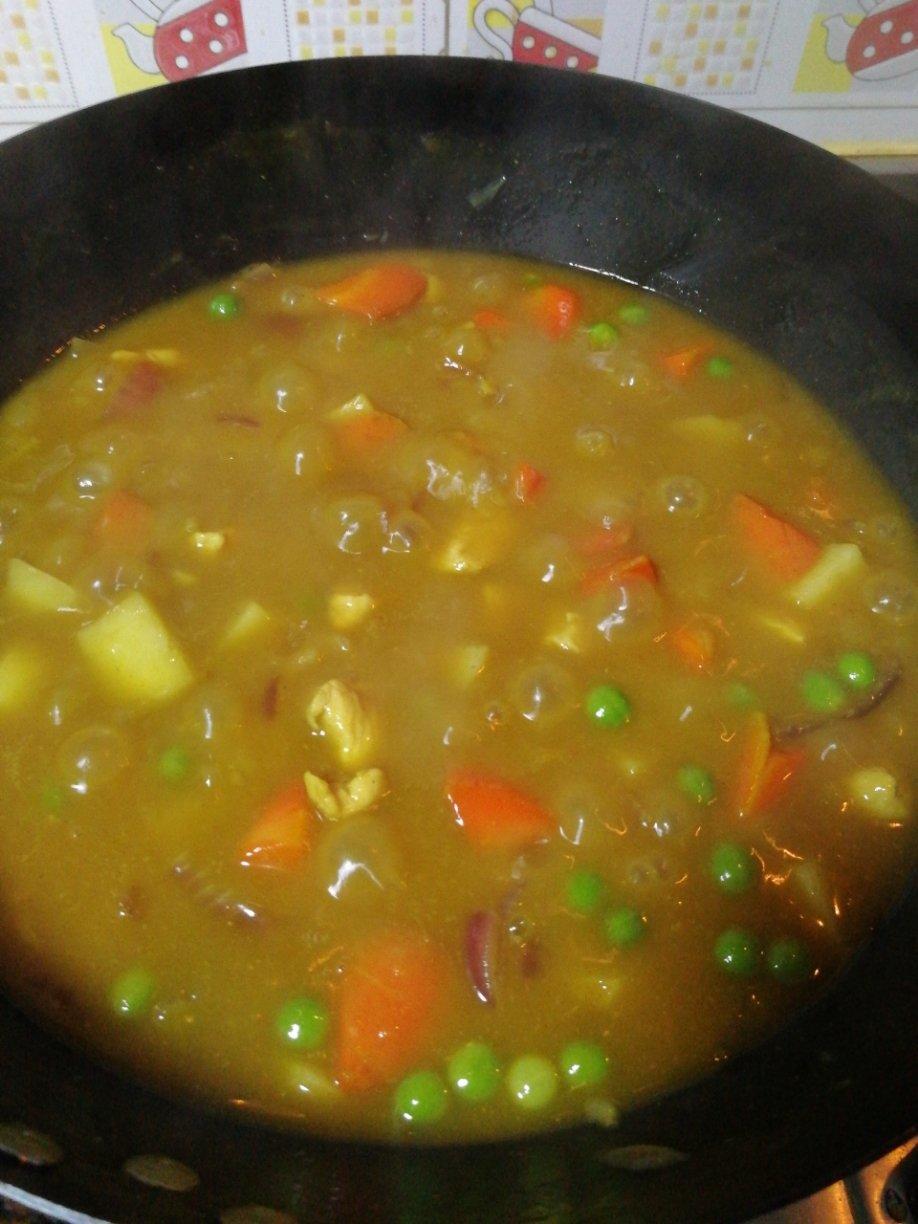 咖喱鸡肉饭