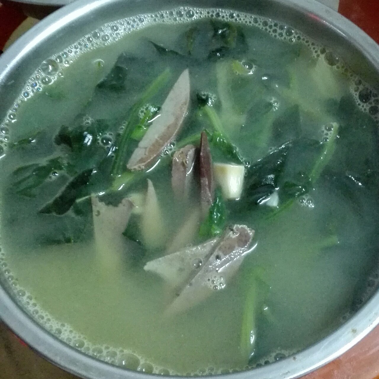 菠菜猪肝汤