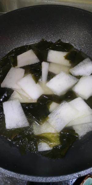 祛湿靓汤～冬瓜海带汤的做法 步骤3