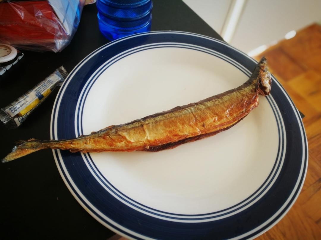 日本人教你做正宗料理之烤秋刀鱼