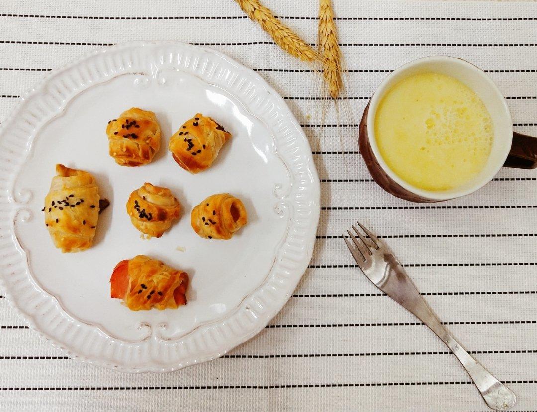 手抓饼版可颂火腿卷