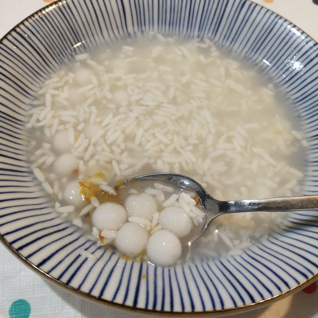 口感细腻的香甜酒酿小圆子