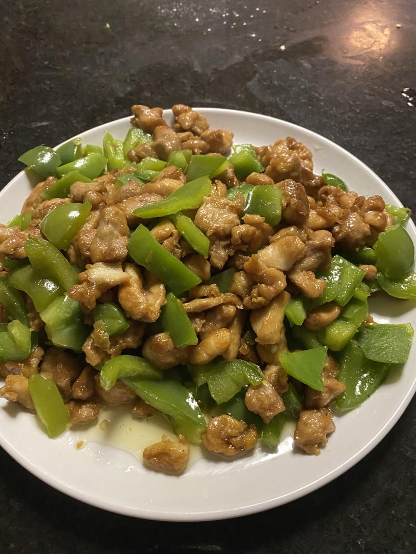 青椒炒鸡腿肉（大厨级别）