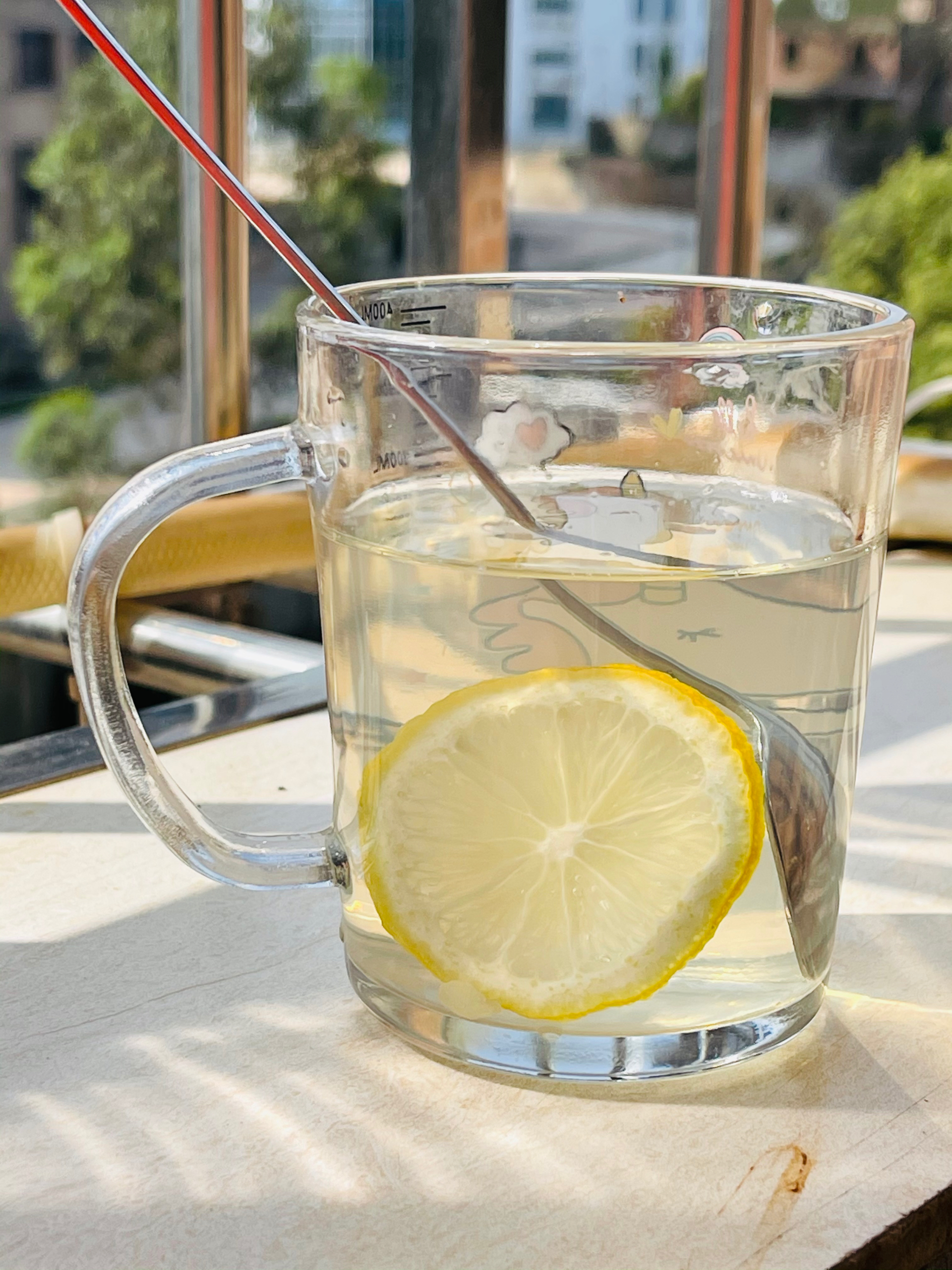 汁水系列：柠檬蜂蜜水的做法