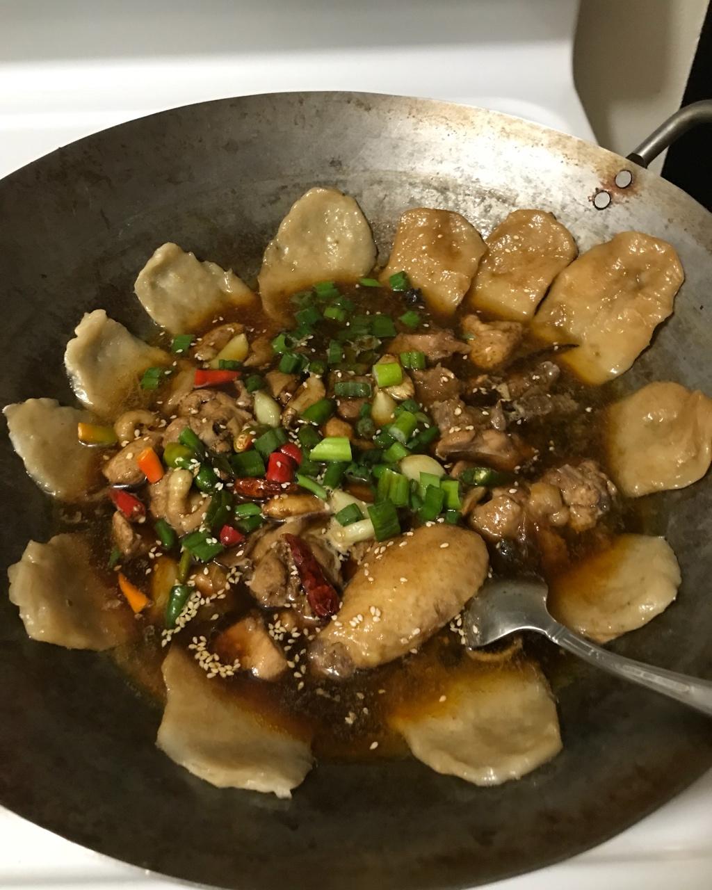 地锅鸡+自制红油【曼食慢语】