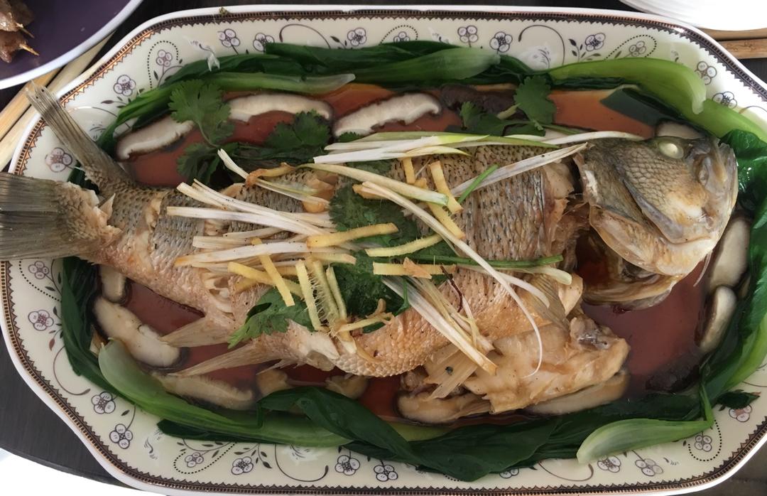 清蒸鲈鱼（味极鲜）