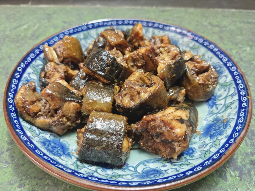 黄鳝烧肉