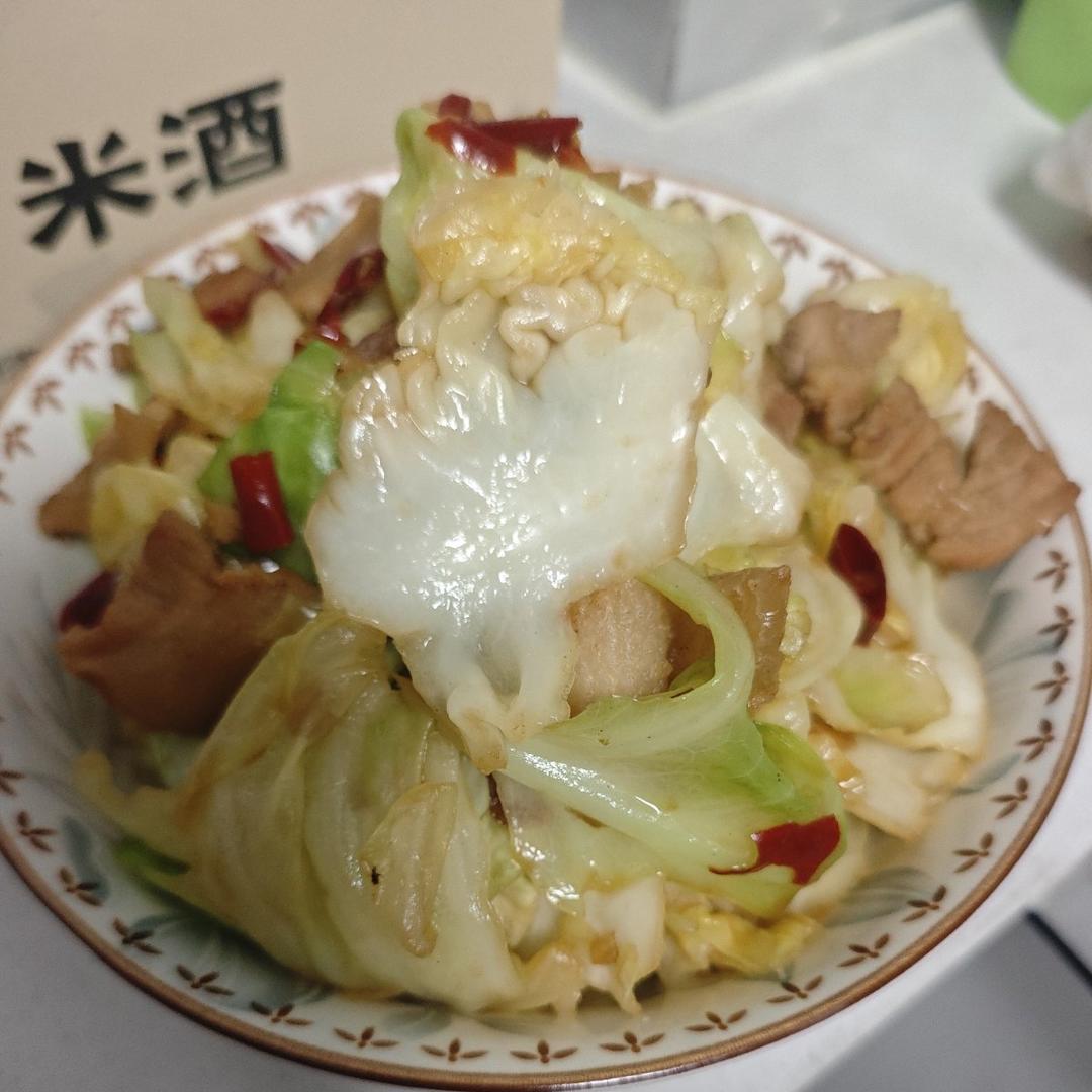 酱香干锅手撕包菜