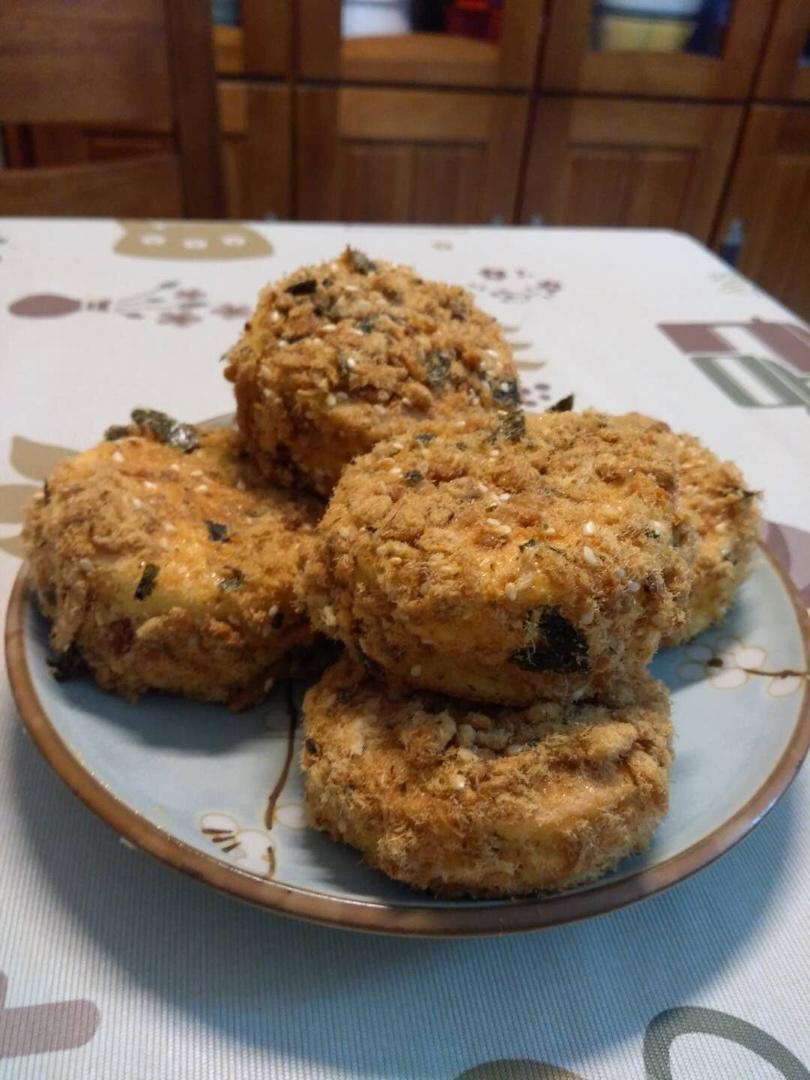 美味海苔肉松小贝