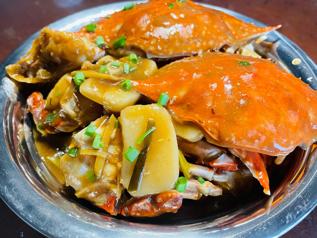 梭子蟹炒年糕～标准的江浙菜