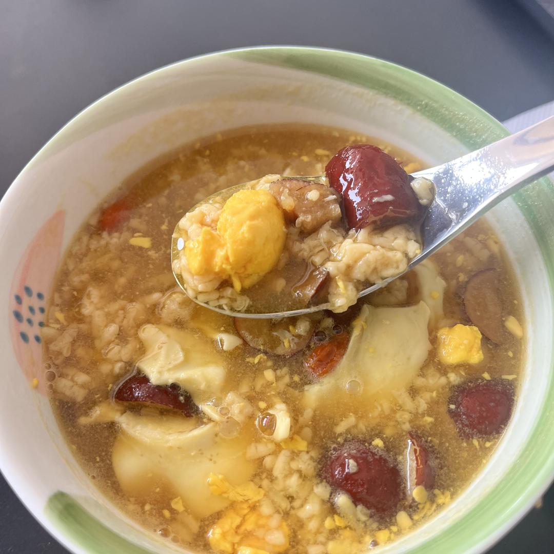 补气血暖宫之酒酿鸡蛋