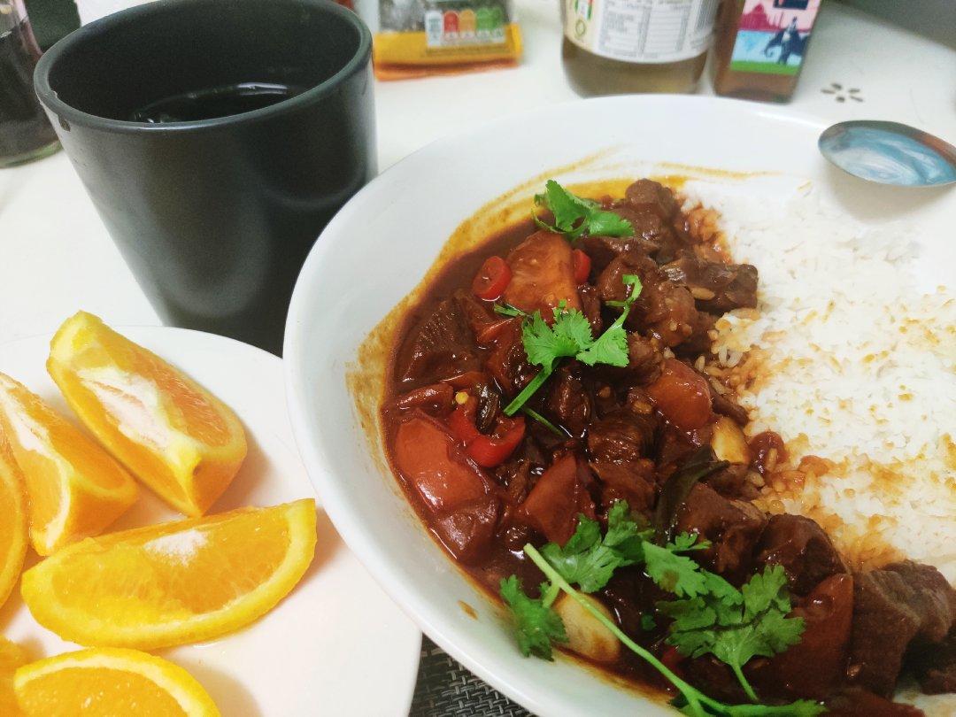 西红柿炖牛腩（牛肉）