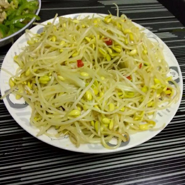 呛炒黄豆芽