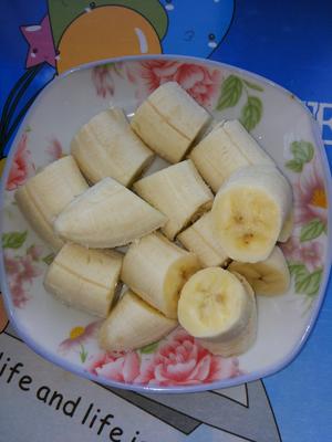 奶味炸香蕉的做法 步骤1