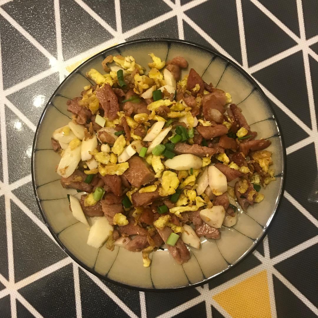 山药香肠炒鸡蛋