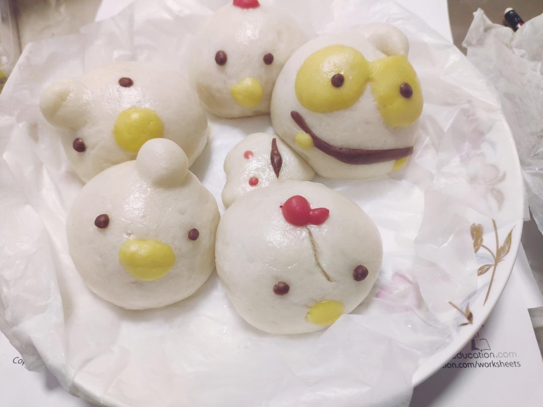 可爱小怪物花样馒头奶黄餐包