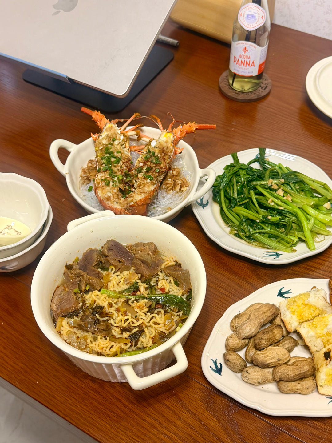 蒜蓉粉丝蒸龙虾（小青龙）