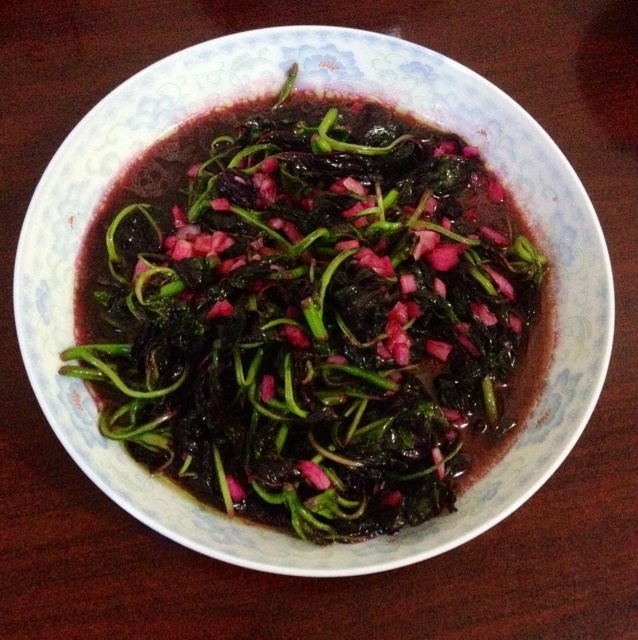 清炒红苋菜