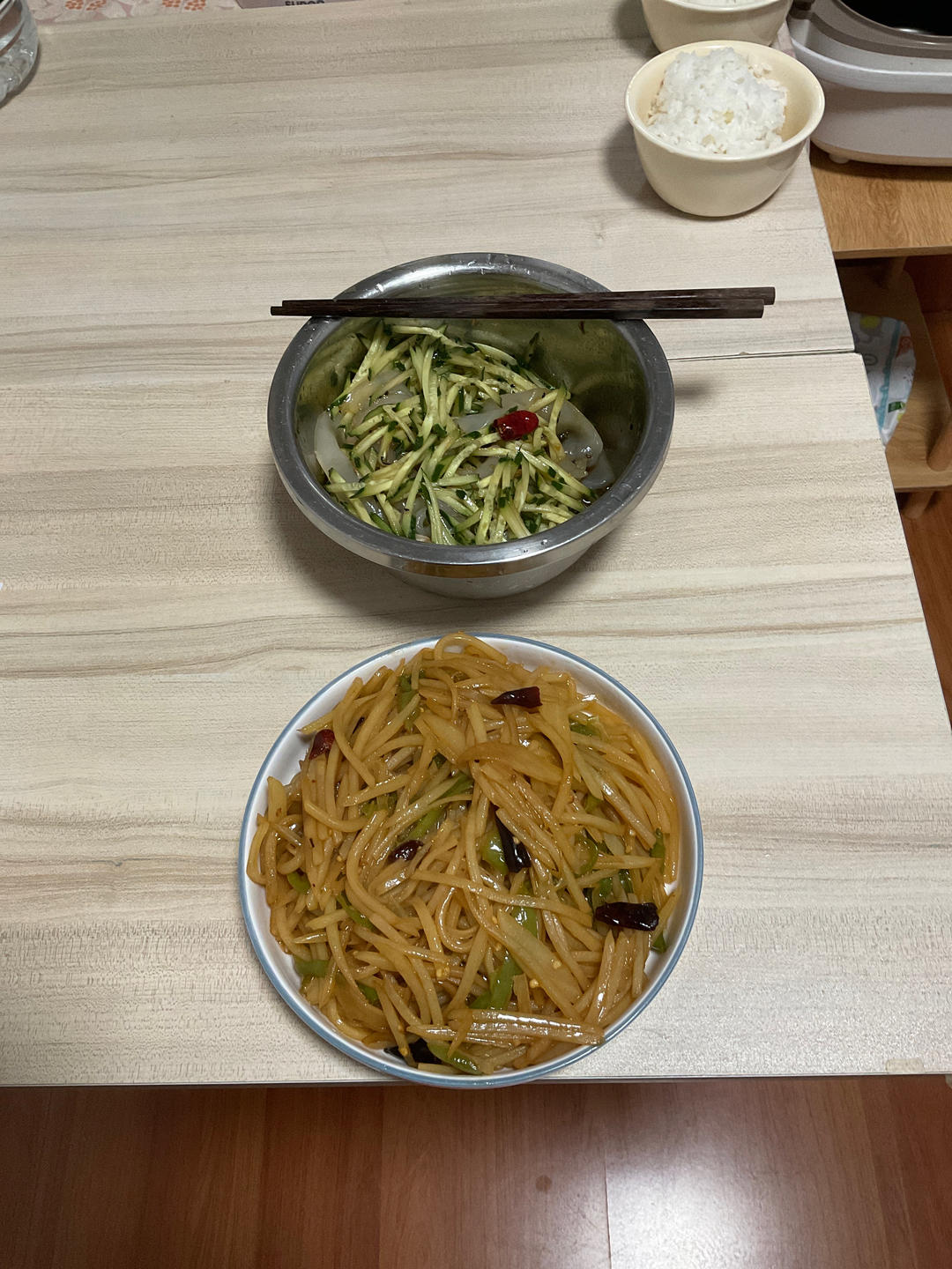 酸辣土豆丝的家常做法 超级下饭