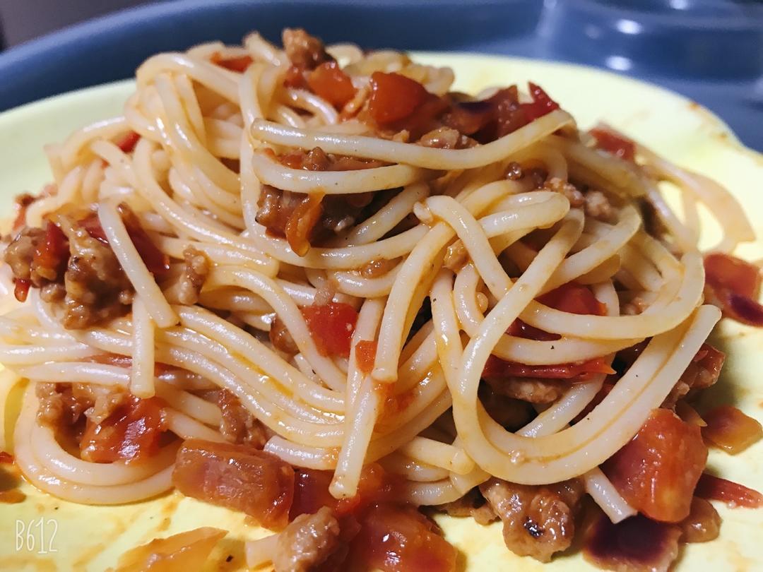 （完胜必胜客的）番茄肉酱意大利面～