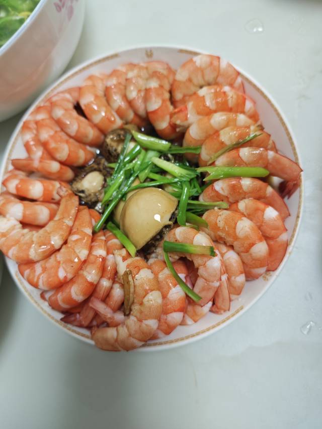 鲍鱼基围虾