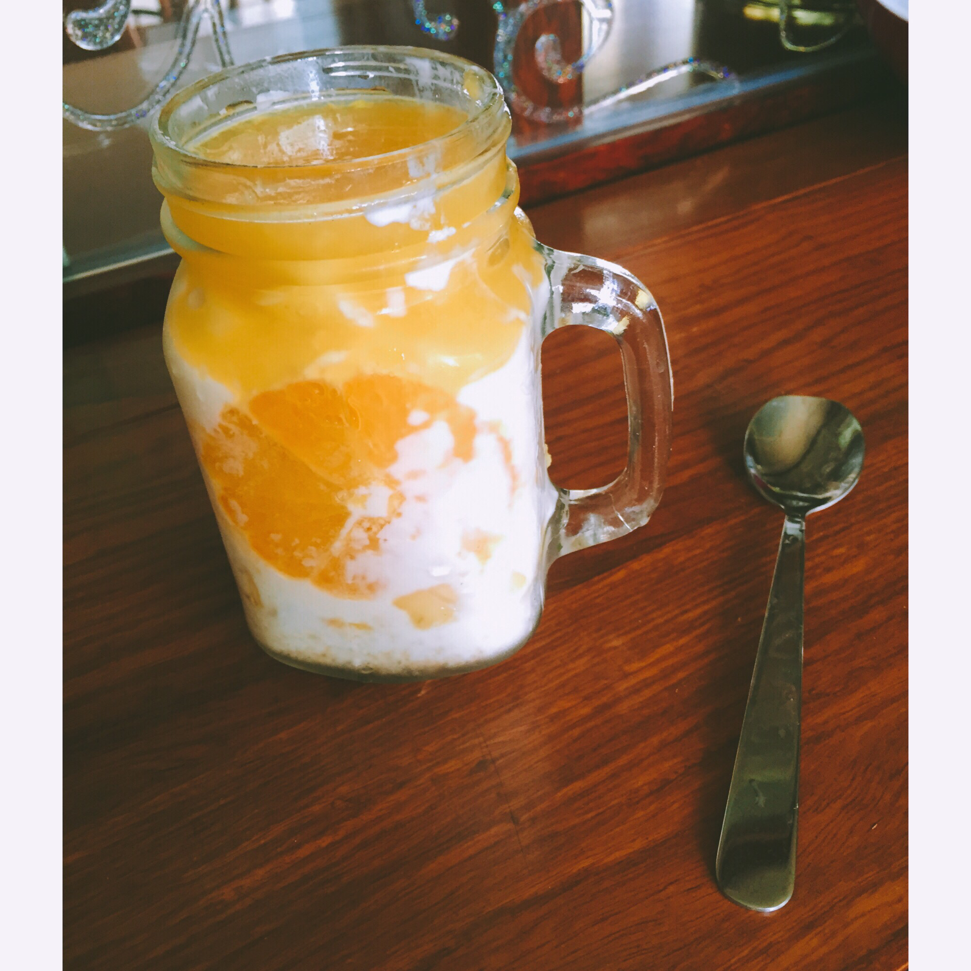 隔夜酸奶燕麦水果杯