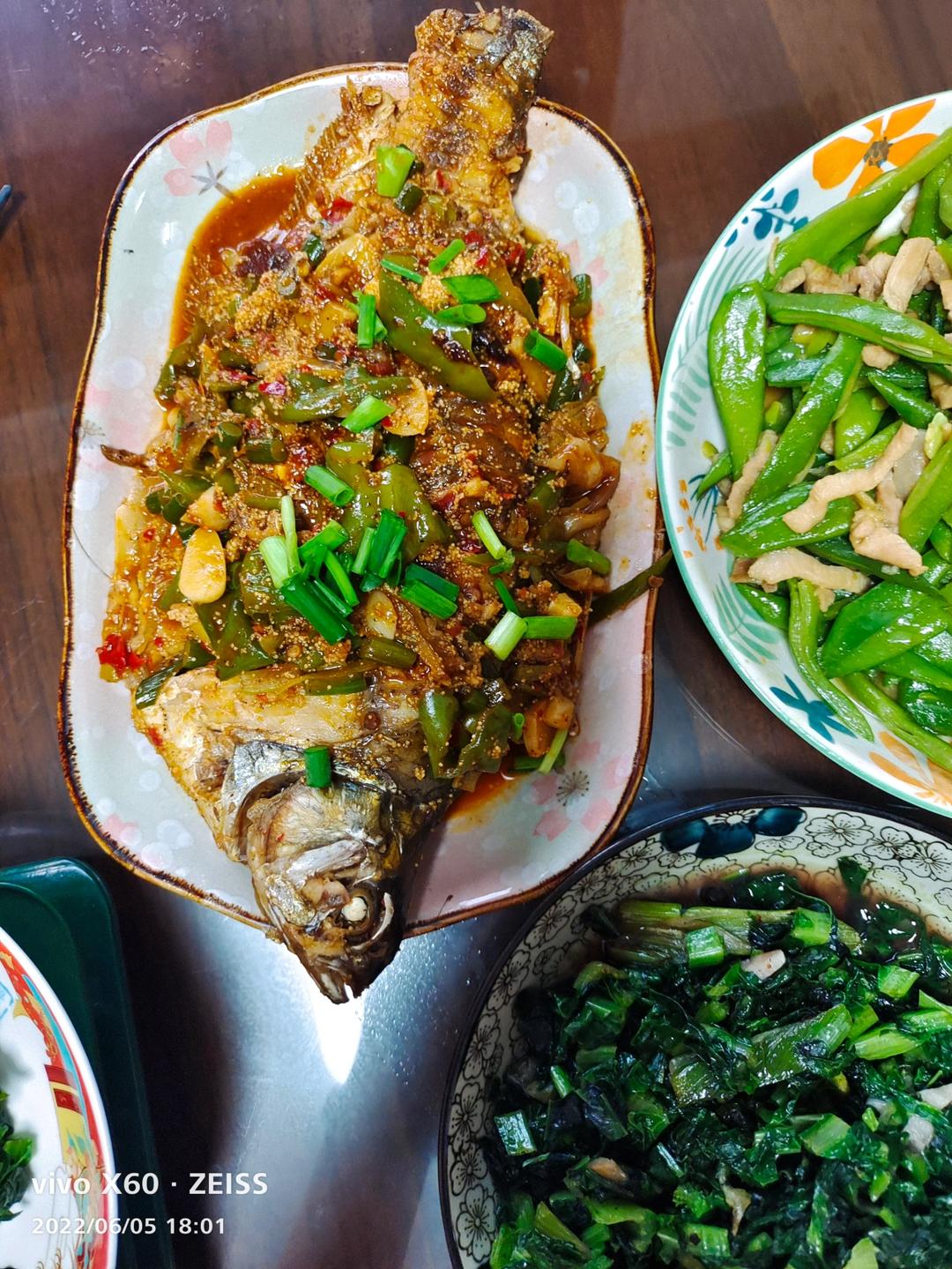 红烧鳊鱼（武昌鱼）