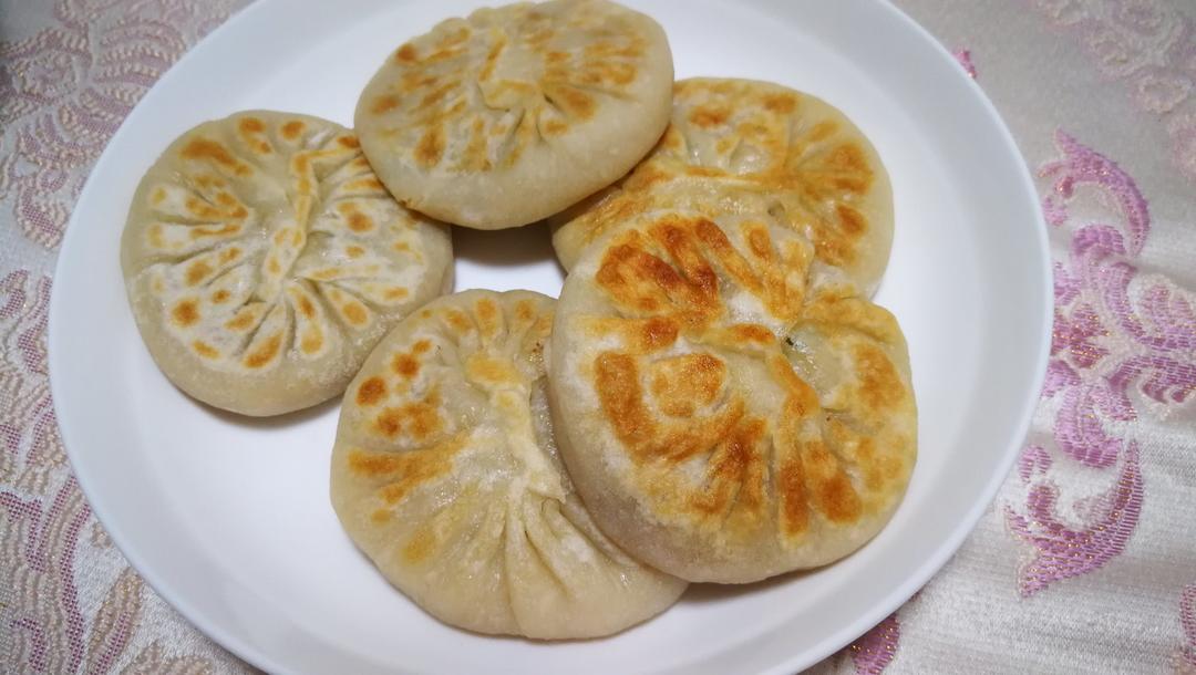 猪肉大葱小馅饼