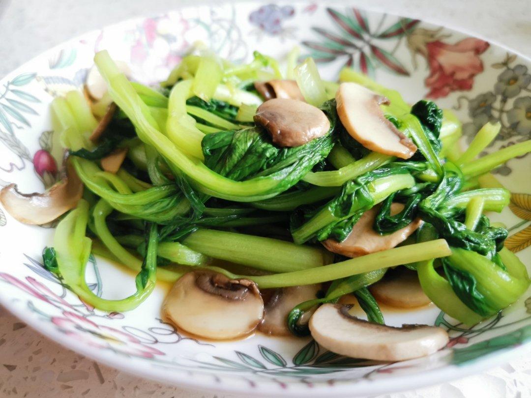 麻油香菇鸡毛菜