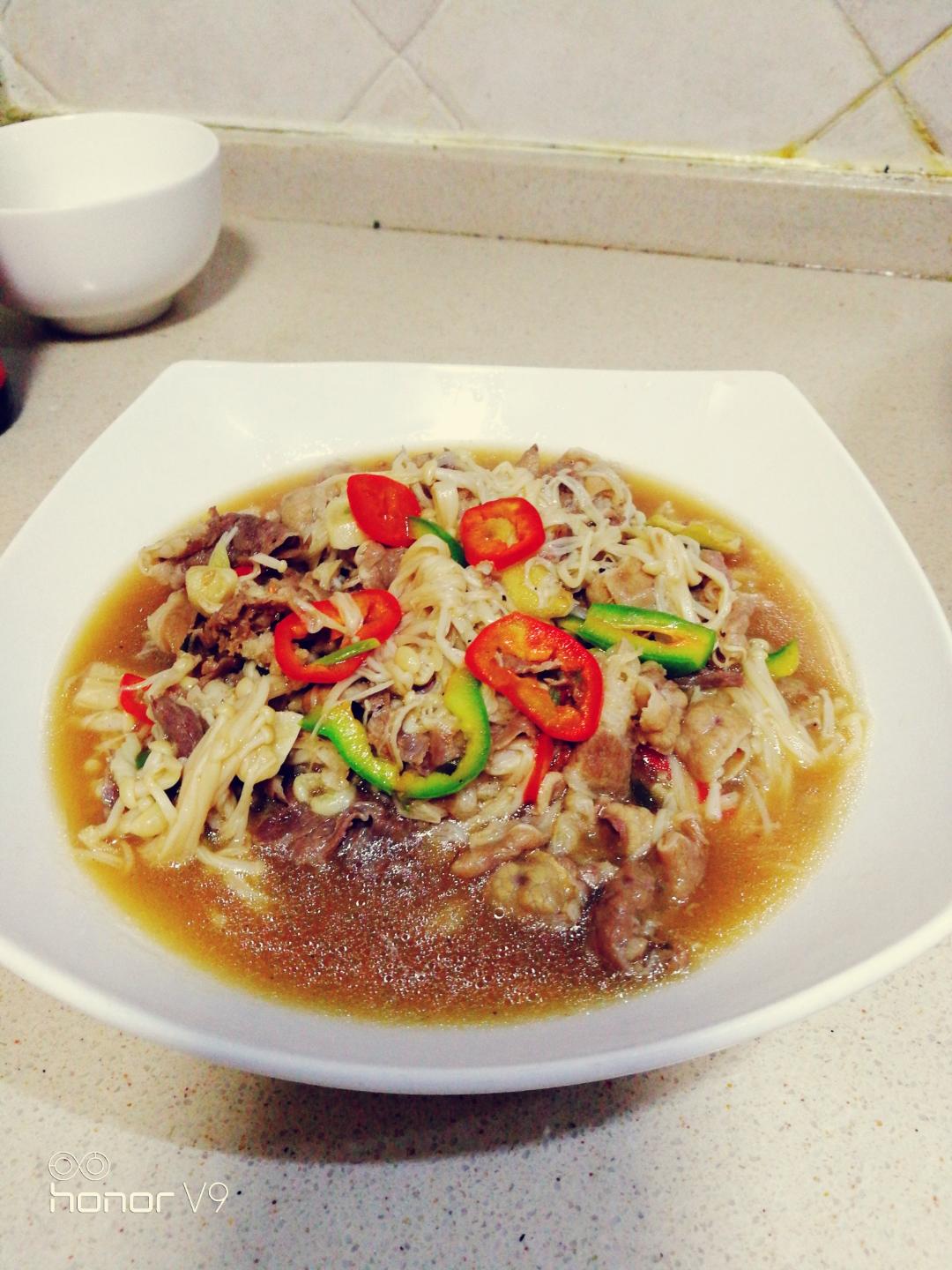 酸汤肥牛