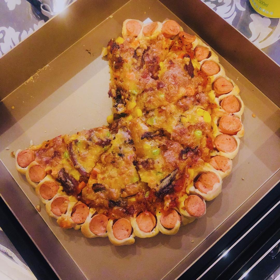 蘑菇火腿心花边比萨