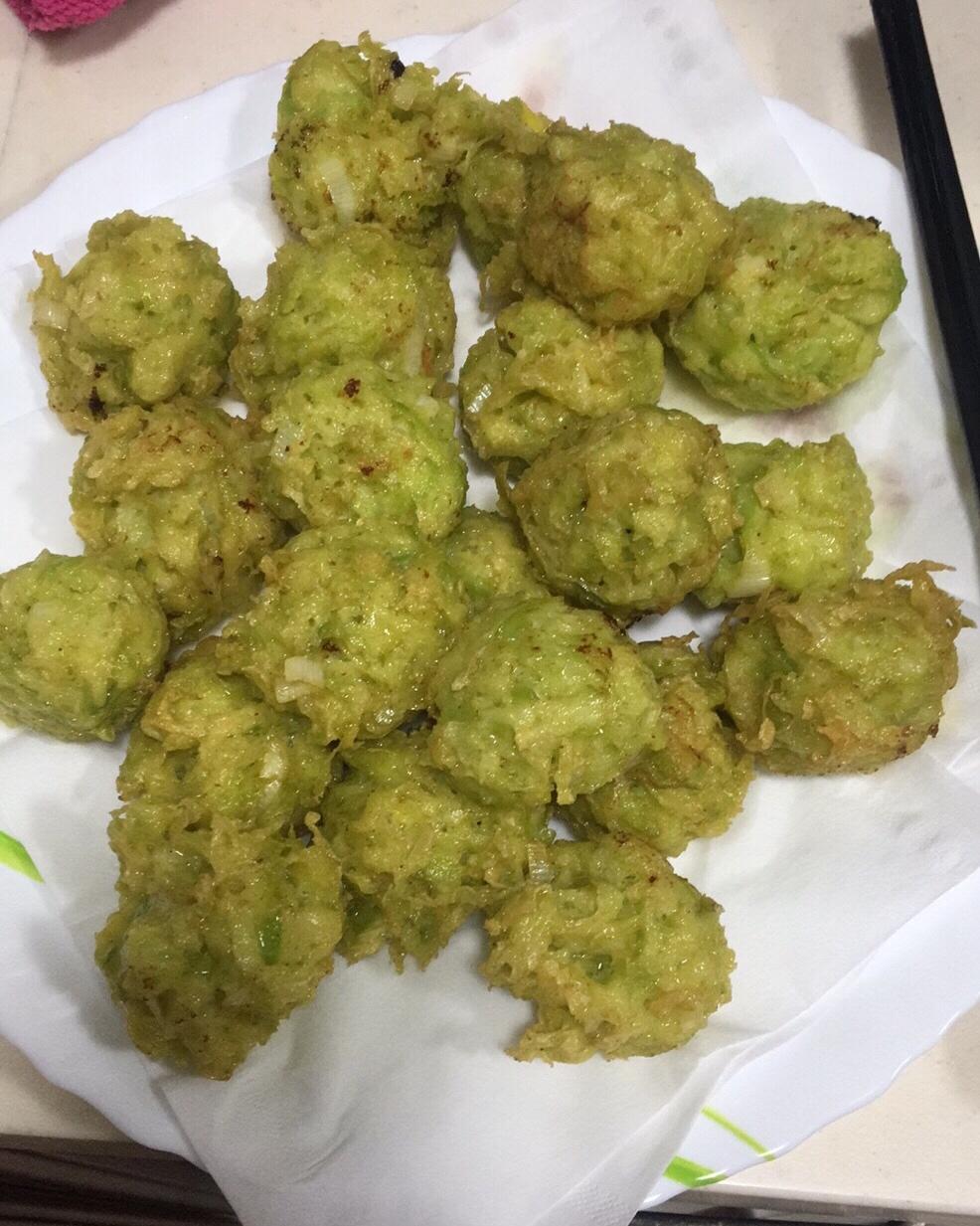 炸萝卜丸子（潍坊名吃）
