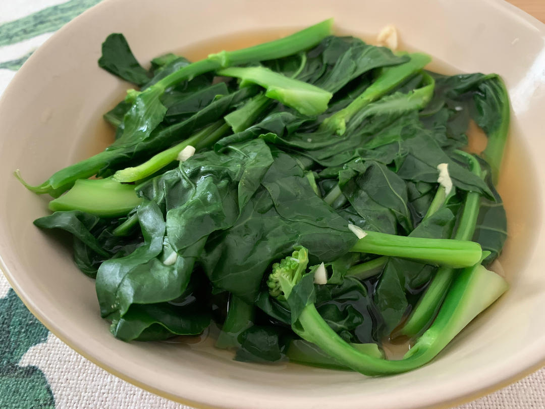 蚝油芥蓝，改刀后的比不改刀好吃百倍