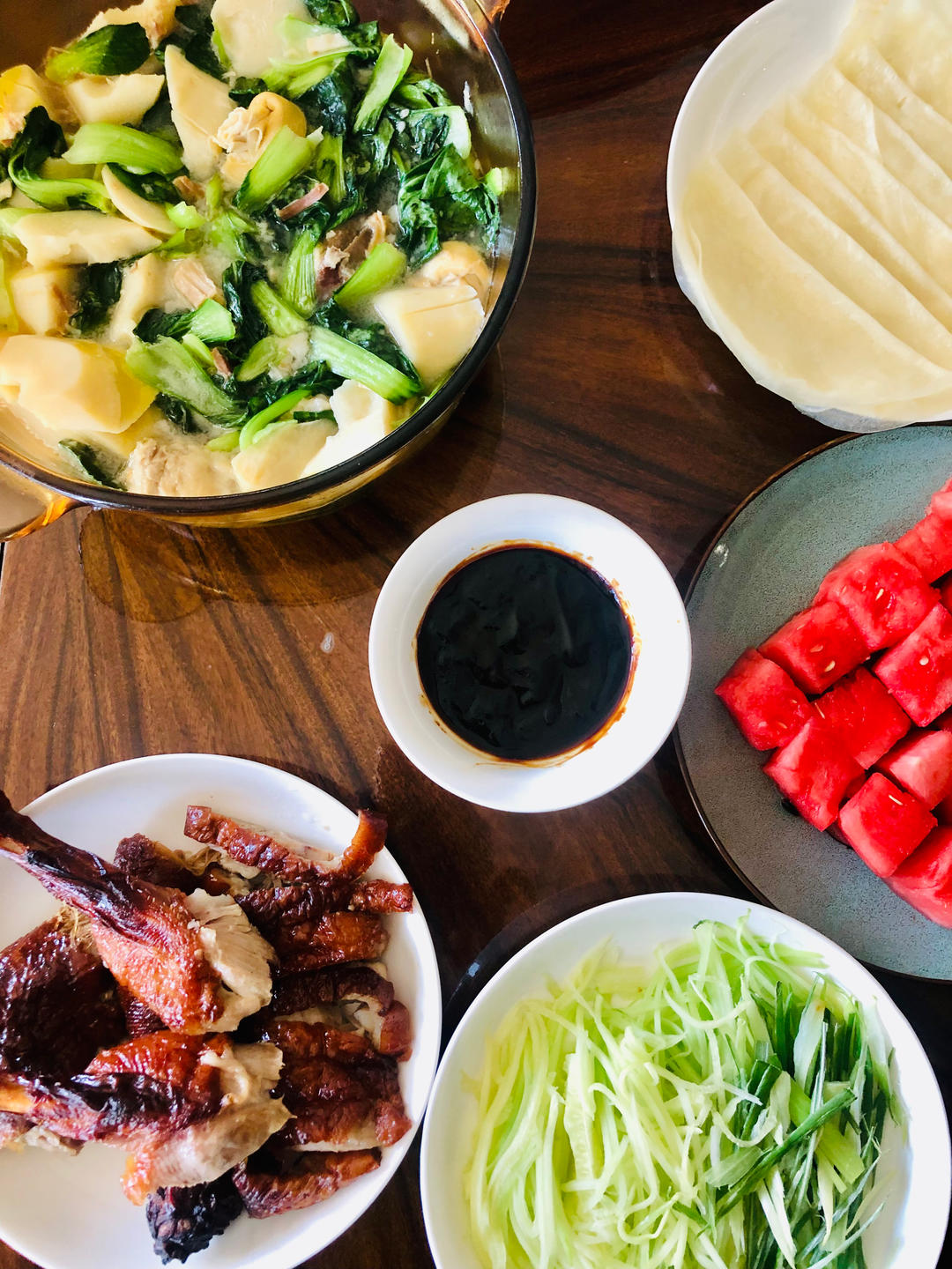 一日三餐唯有美食能让人安心居家
