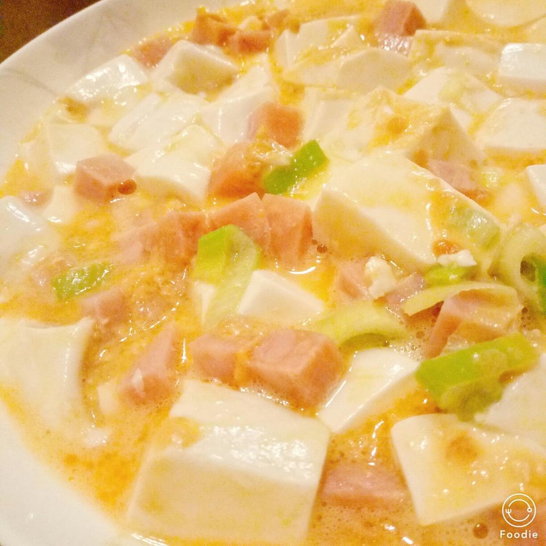 老丁的私房菜-蟹黄豆腐
