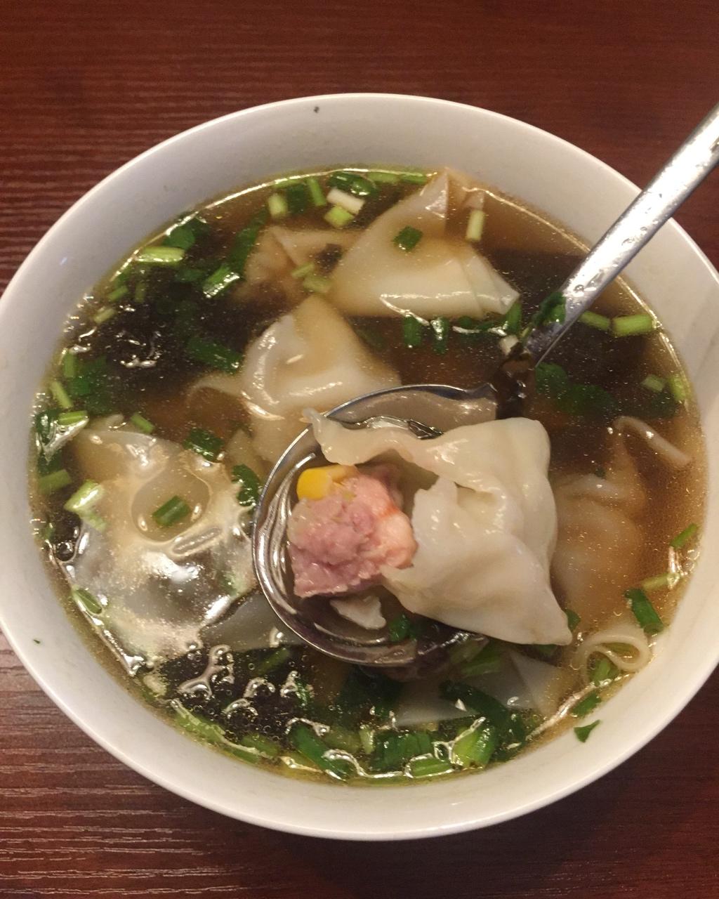 鲜肉虾仁玉米馄饨