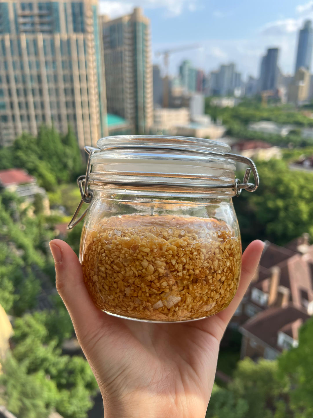 金灿灿的炸蒜油（拌面、凉菜，炒菜都可以）