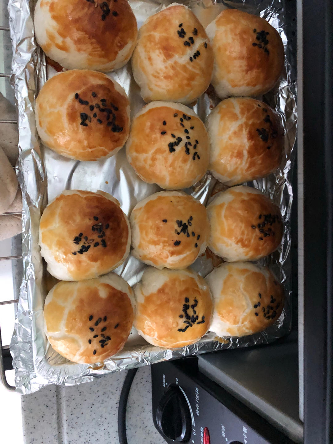 超简单 免揉 酥掉渣的蛋黄酥(超详细附全程视频)不破酥『万能酥皮』