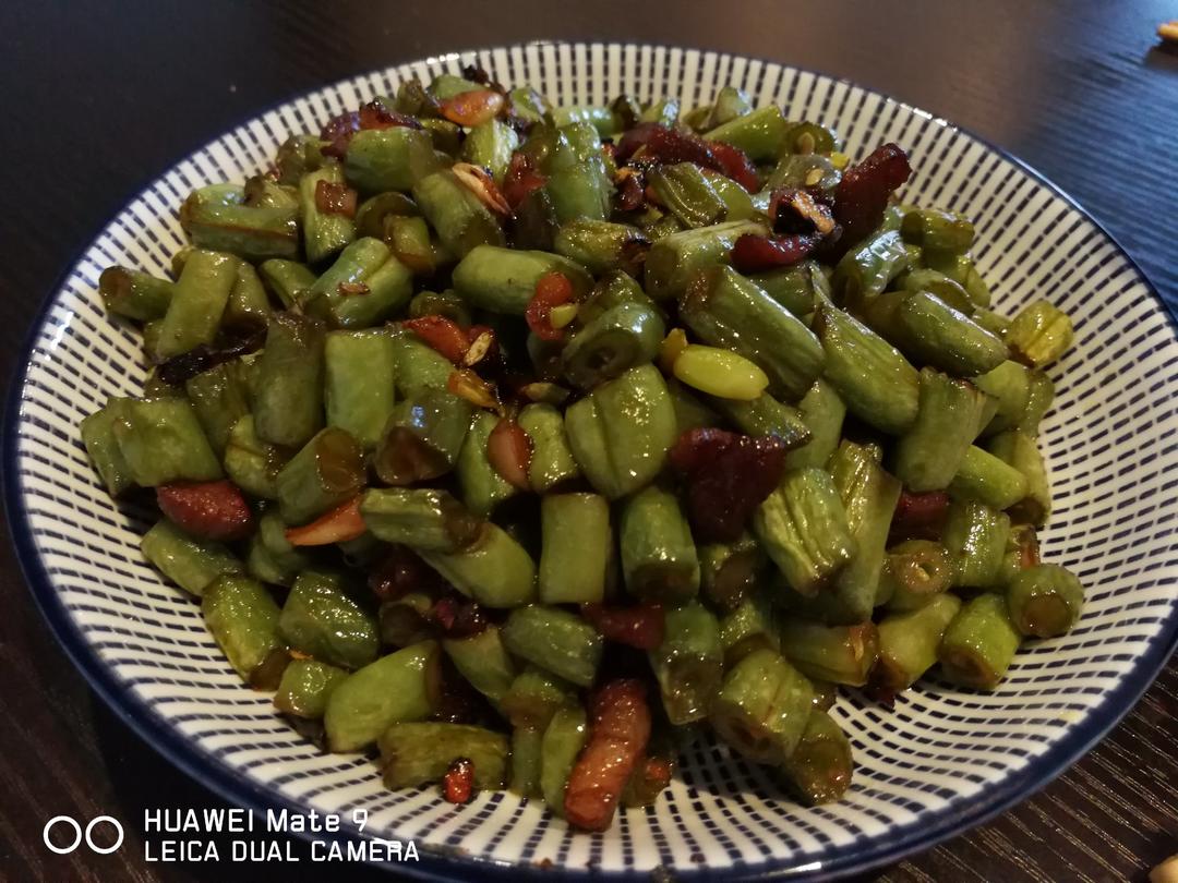 肉沫豆角下饭菜