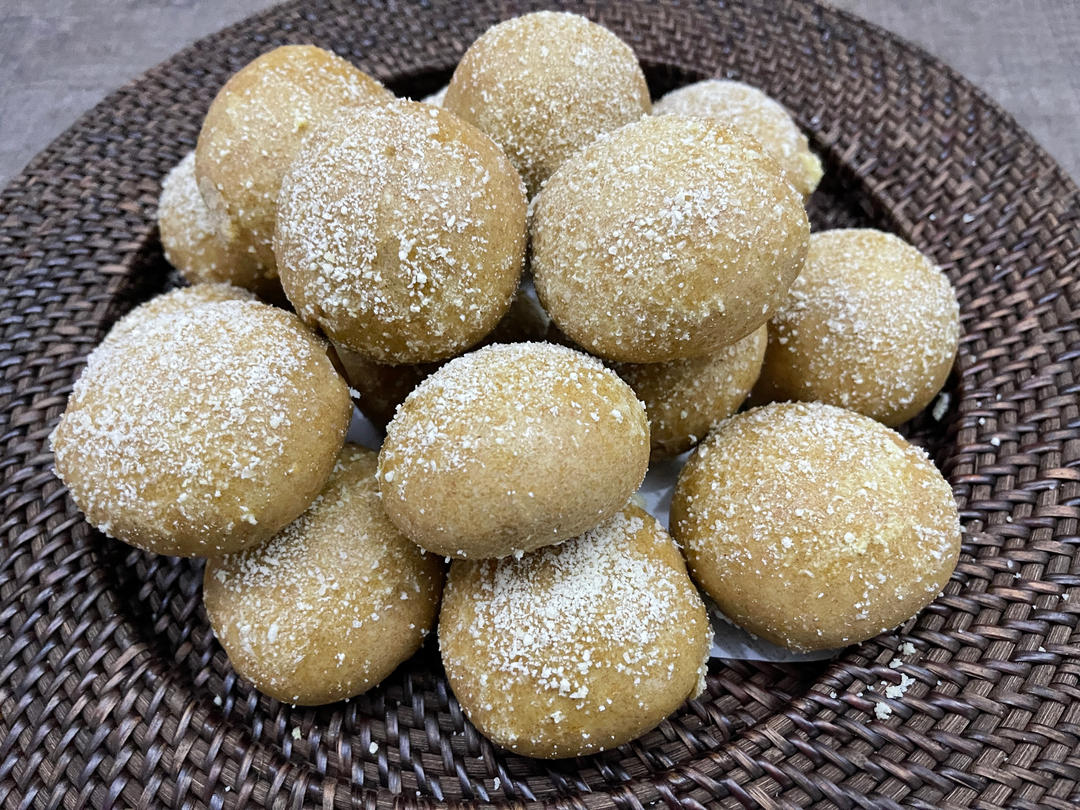 一口芝士小面包
