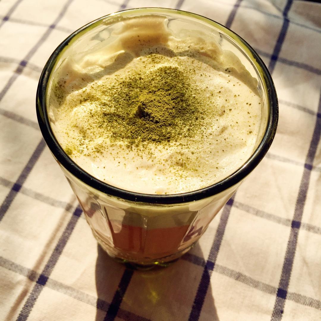 一点甜做的海盐芝士奶盖红茶