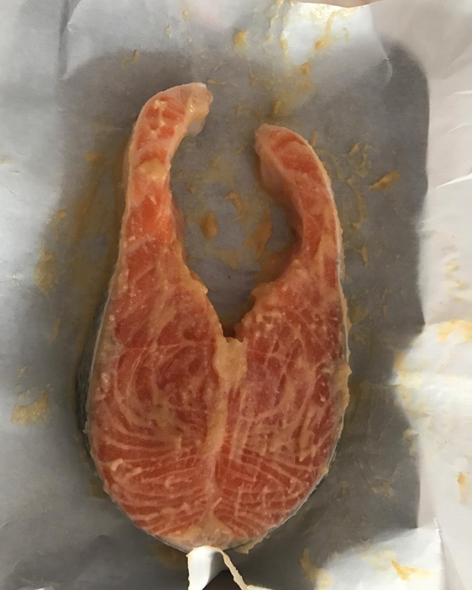 味噌沙拉酱烤三文鱼