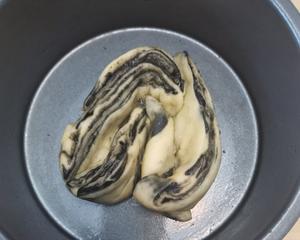 黑芝麻大理石吐司（开酥）的做法 步骤32