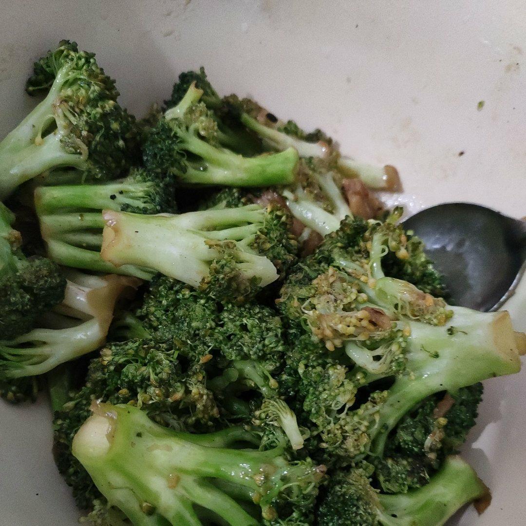 蚝油蒜蓉西兰花
