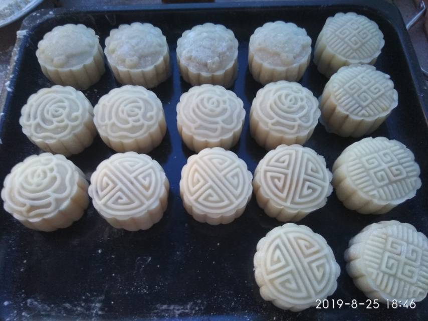 《Tinrry下午茶》冰皮月饼（奶黄馅）