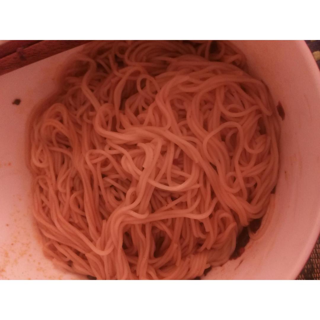 宿舍酱拌面