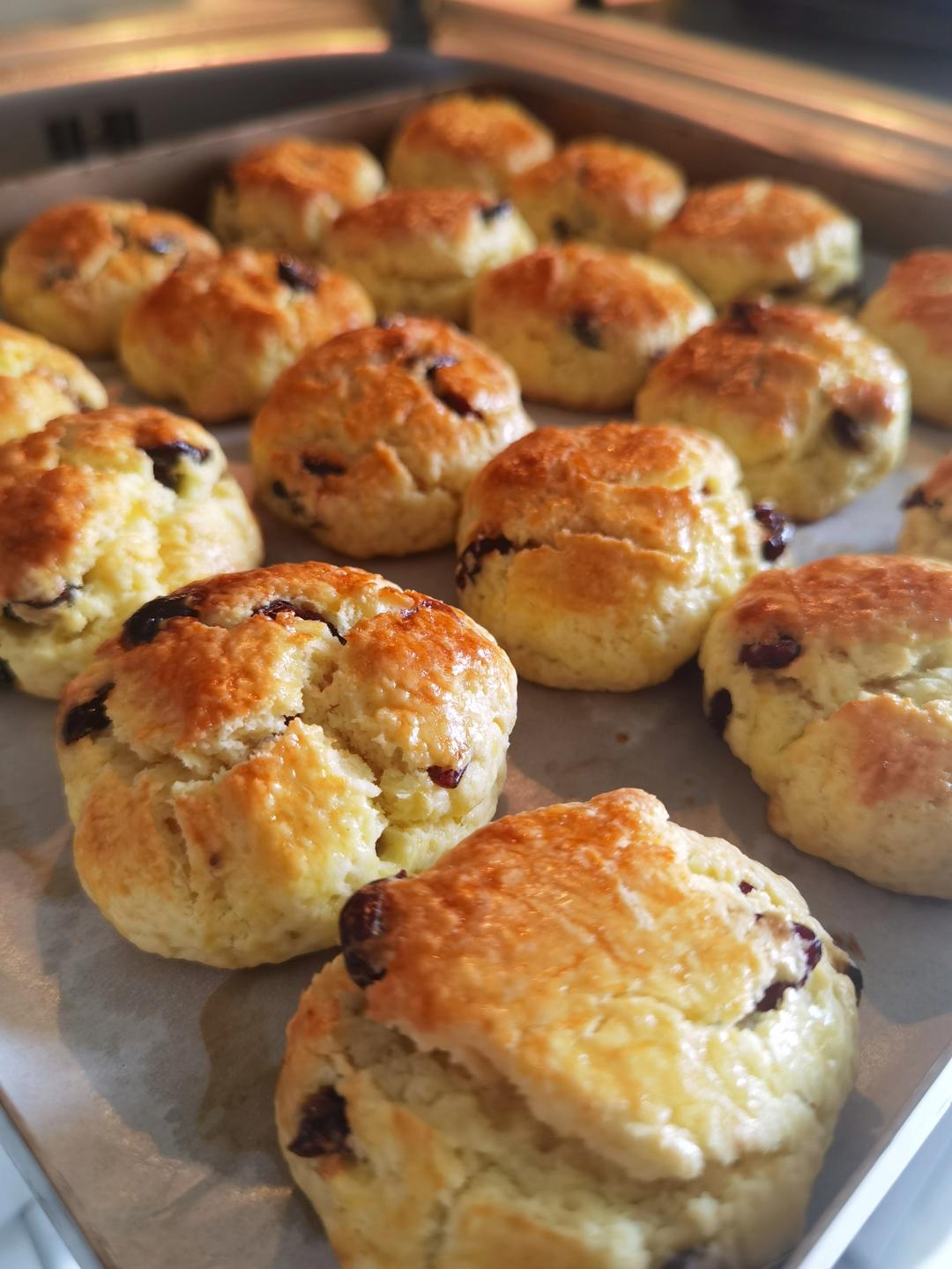 完胜星巴克的超美味酥脆司康 super easy crunched scone
