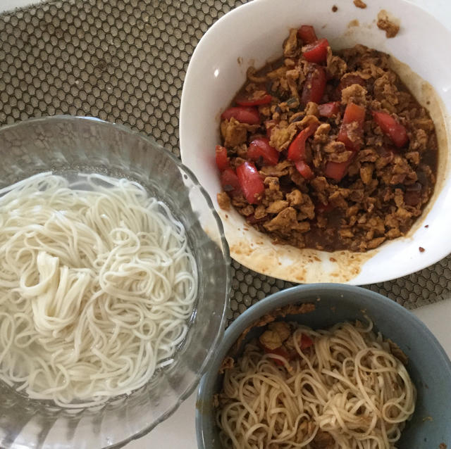 东北青椒鸡蛋酱