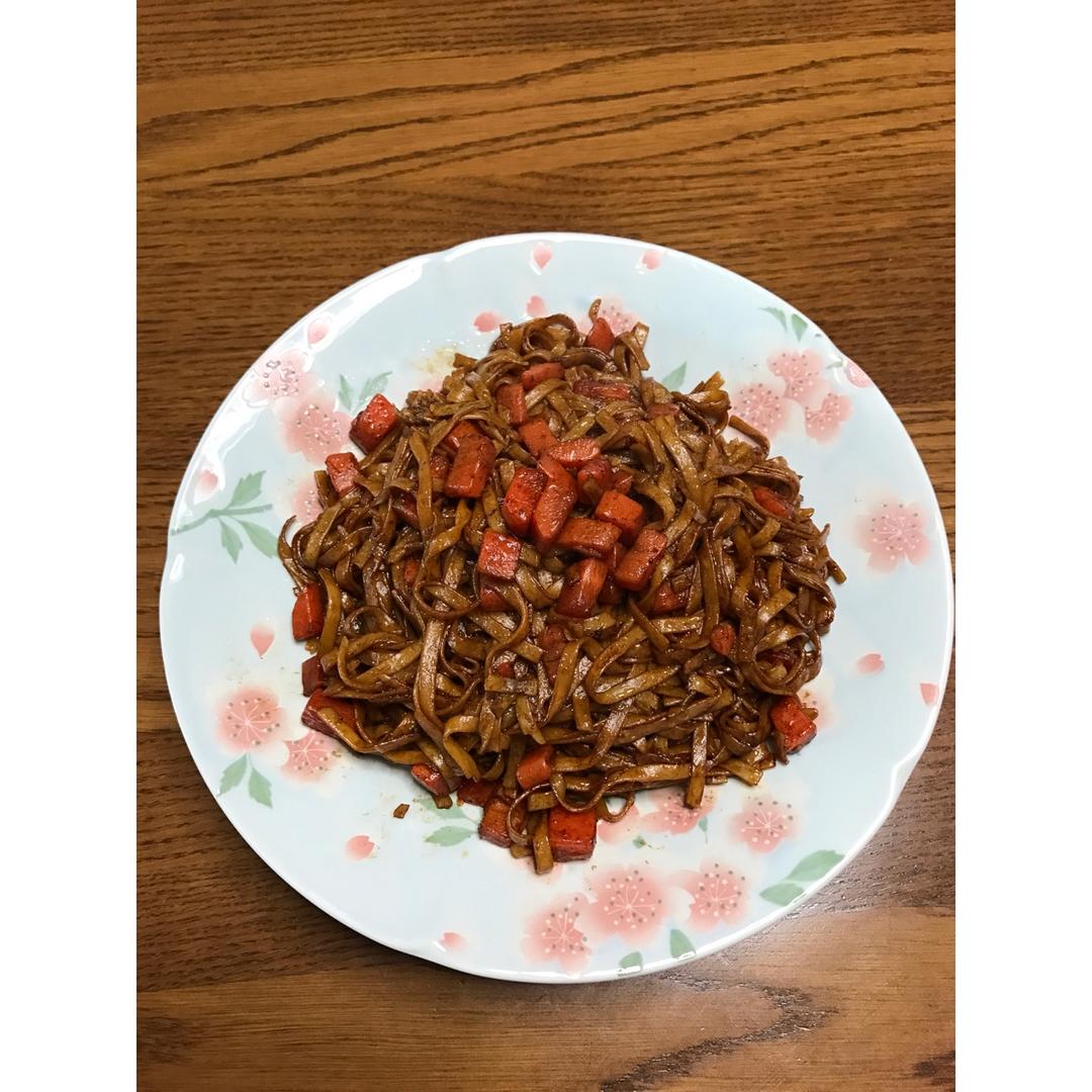 豉油皇银芽炒面